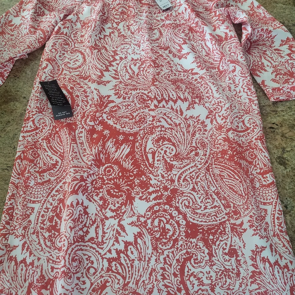 Dress - Picture 1 of 4